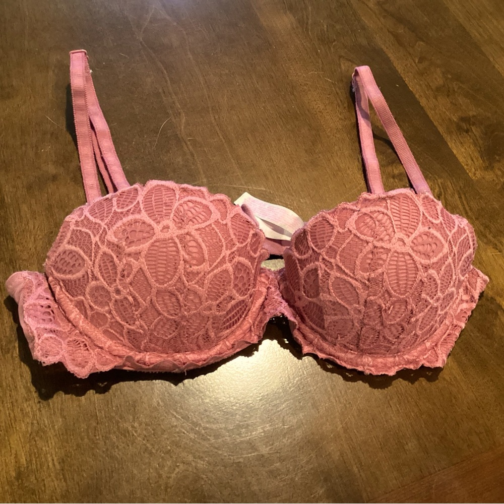 Victoria's Secret Mauve Lace Bra